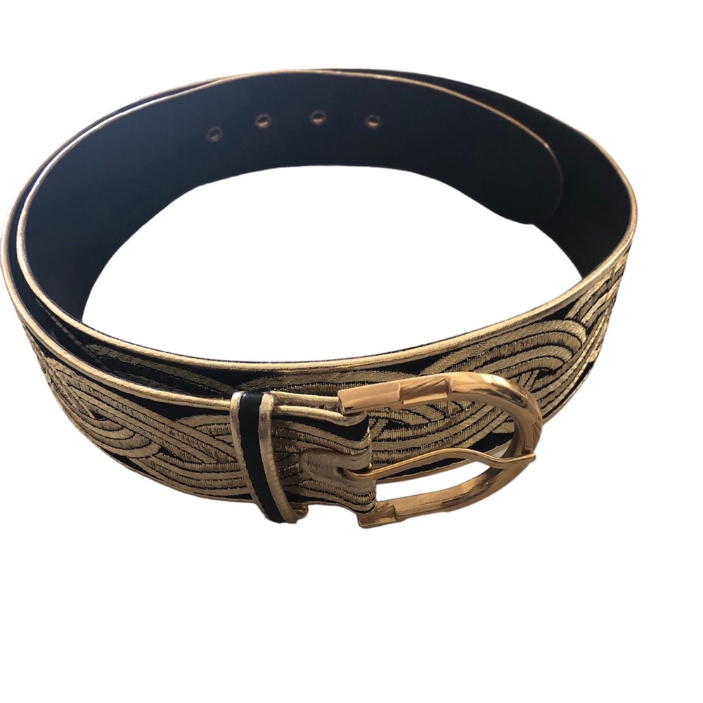 Ted Lapidus Vintage Women’s Belt. Black and Gold. Celtic Design. 37 inches Long